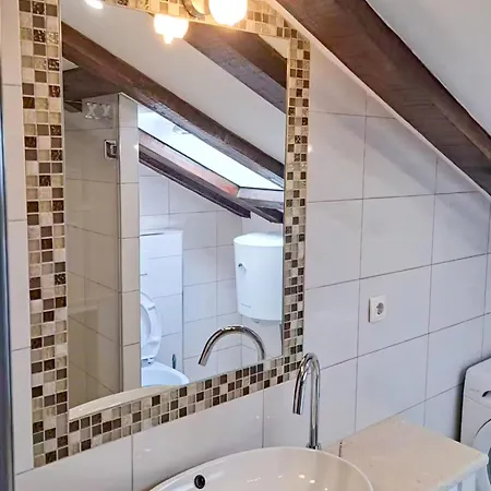 Apartament Urban Charming Attic