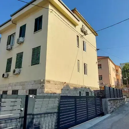 Apartament Urban Charming Attic Split